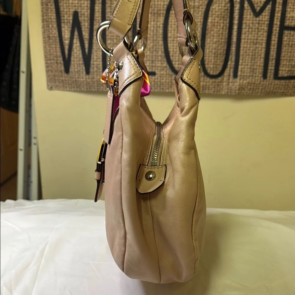 ✨ Coach Bleecker Buckle Hobo Shoulder Bag‎ – Style F17219